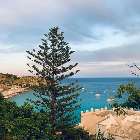 Dame Del Mare Bed & Breakfast Castro (Lecce)